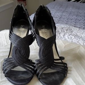 Black sandal pumps with back zip